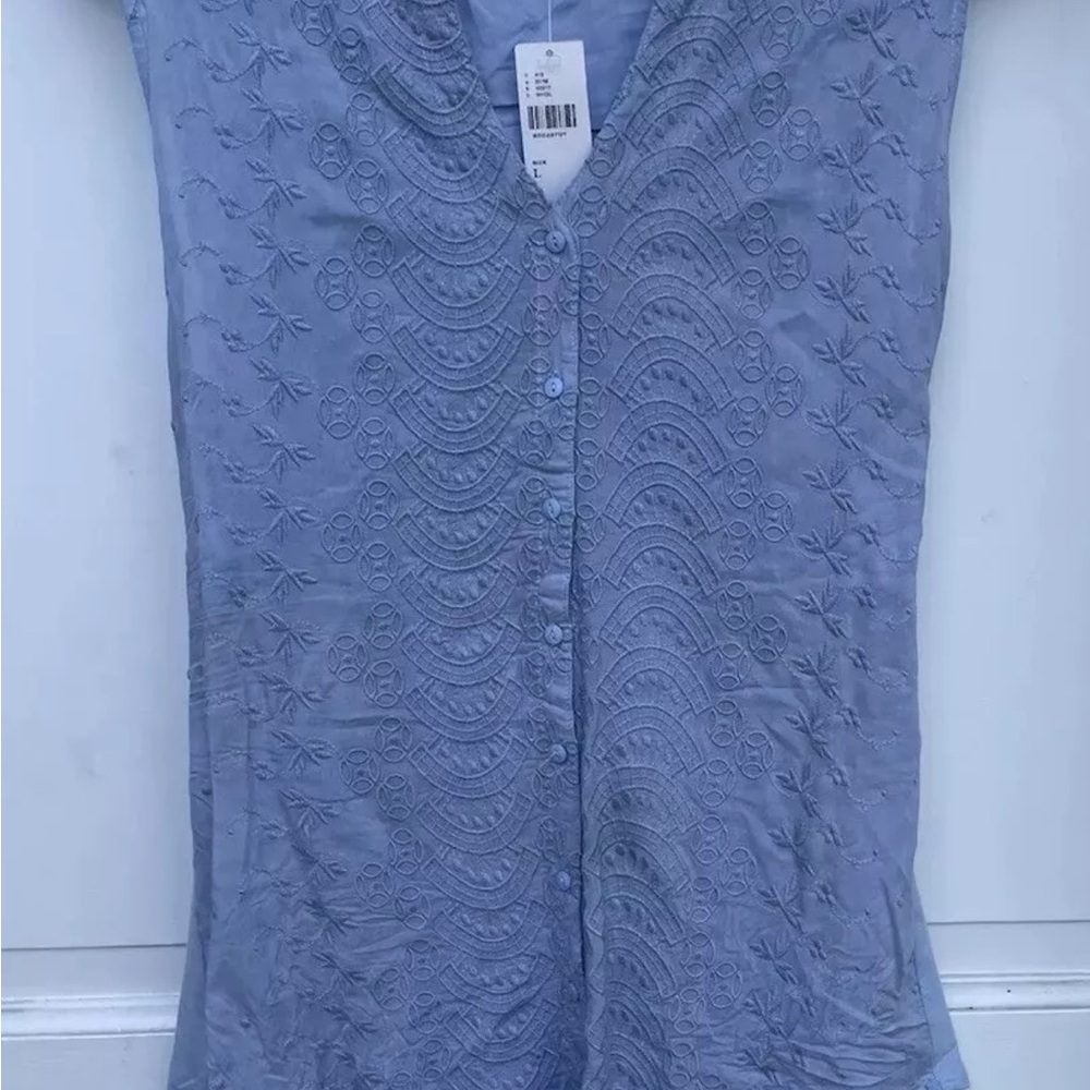 NWT Tiny Anthropologie Large Sky Blue Sleeveless Embroidered Button Front Top - Picture 4 of 12